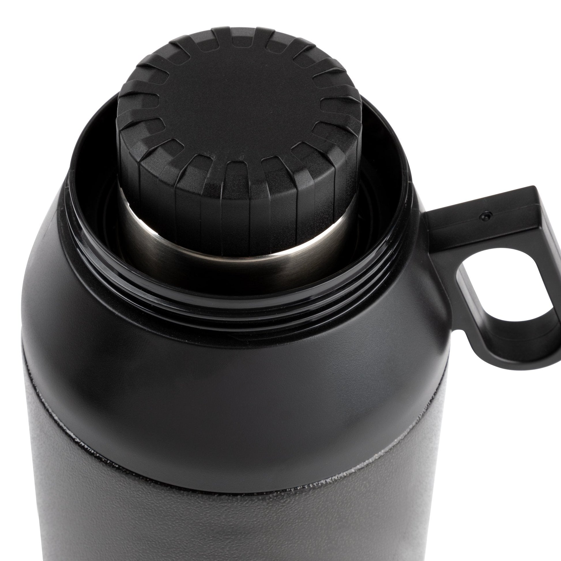 64-oz-stack-growler-p8 32699-WEB_05_52636609-521a-4e7e-b8db-ed464b138d17.jpg