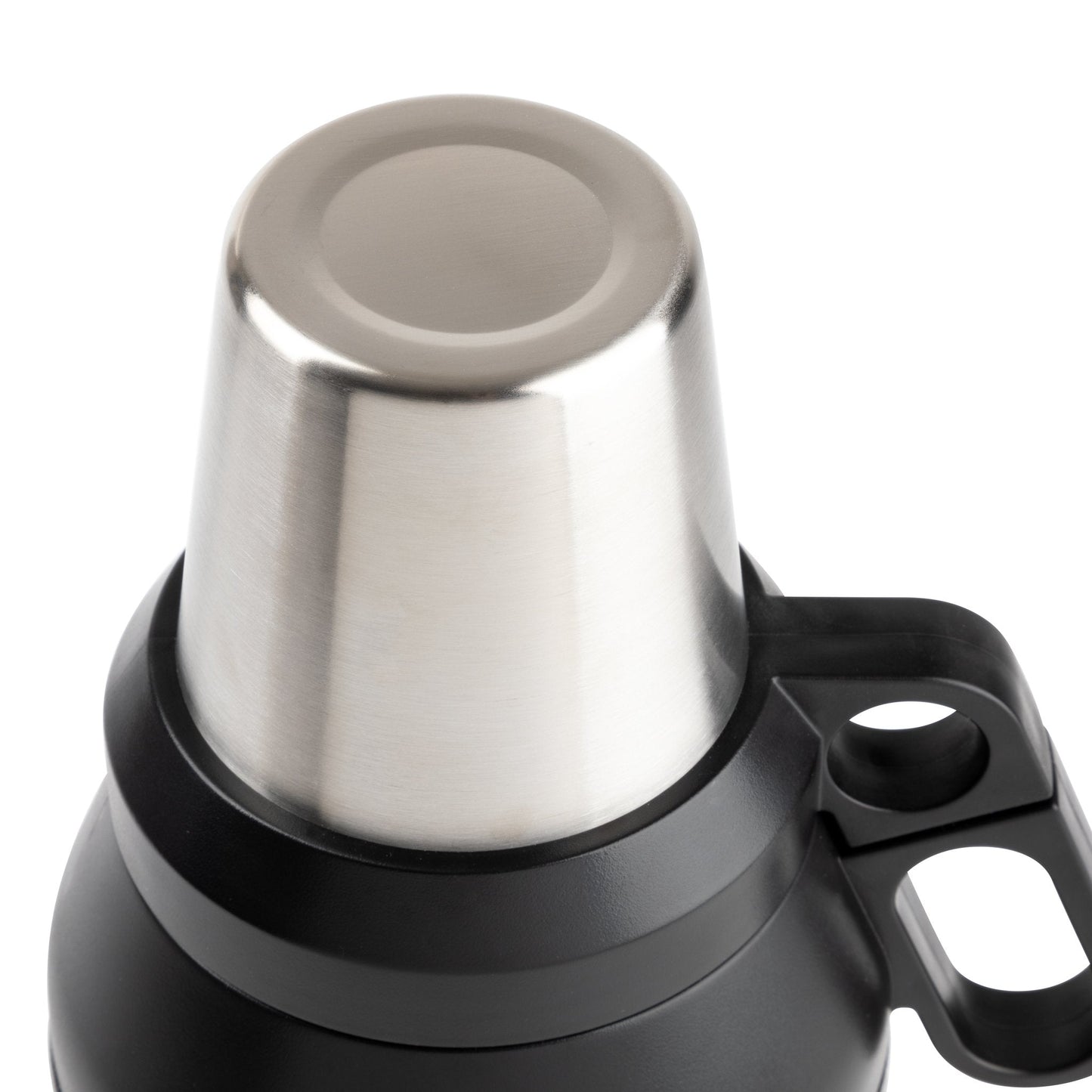 64-oz-stack-growler-p8 32701-WEB_04_0076d48d-5559-4d08-910c-361263018e65.jpg
