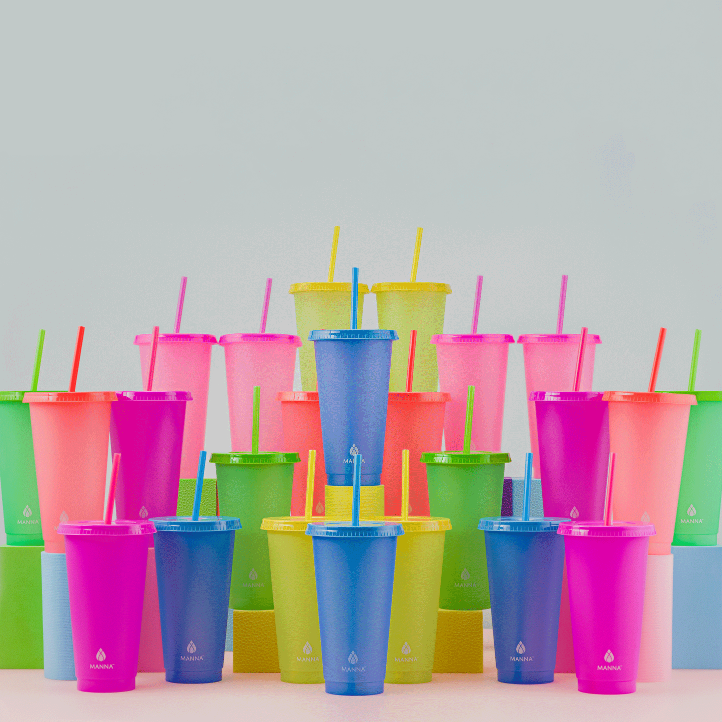 24-piece-original-color-changing-cup-set-x5 A0029811.gif
