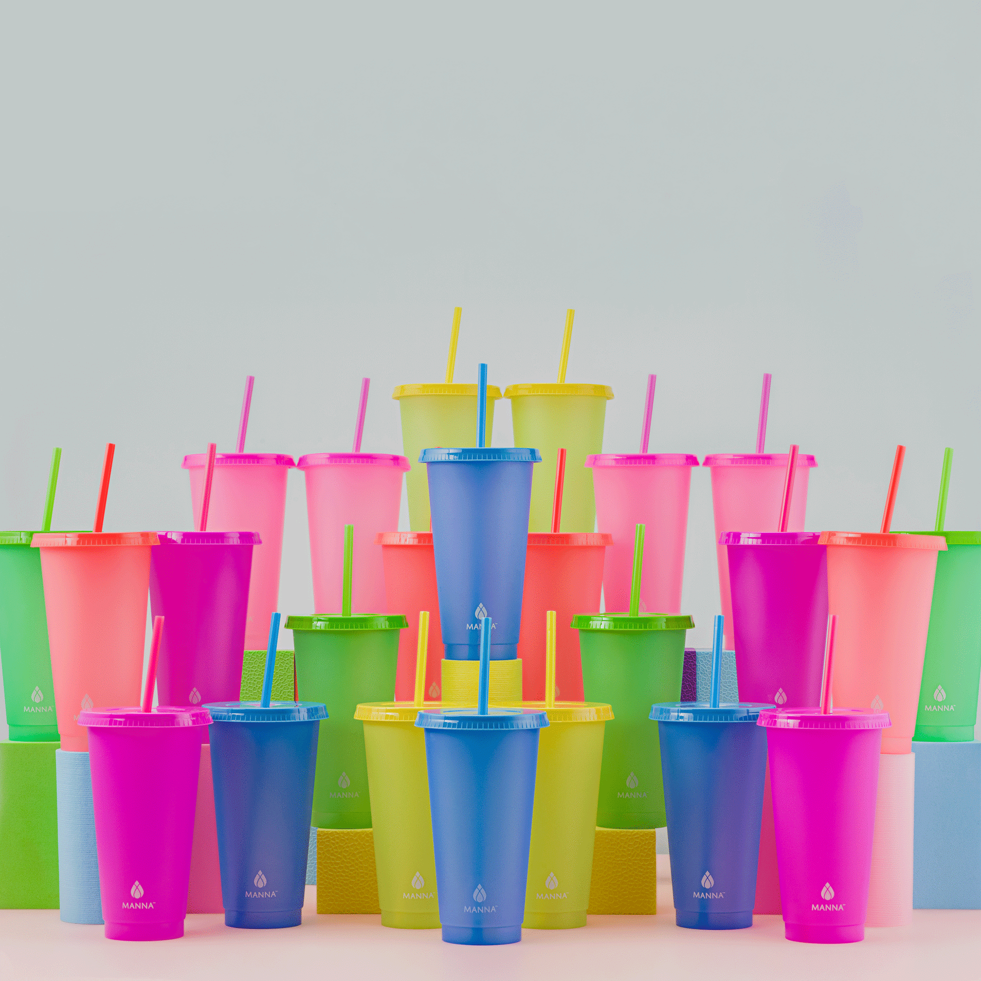 24-piece-original-color-changing-cup-set-x5 A0029811.gif